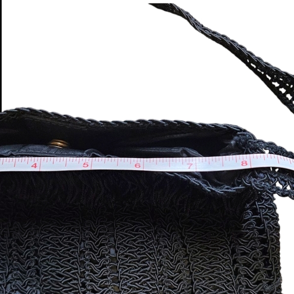 Vintage Black Macrame Purse Handmade Fringe Architectural Bag Boho Chic - Picture 10 of 11